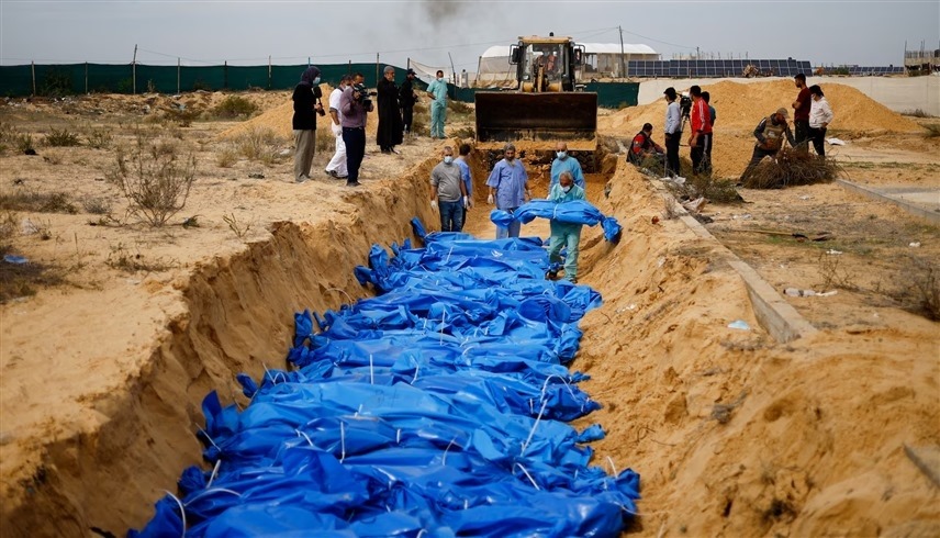 السلطات الصحية في غزة تدفن مئات القتلى (أرشيف)
