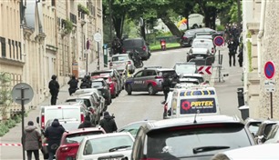 اعتقال رجل هدد بتفجير نفسه داخل السفارة الإيرانية في باريس