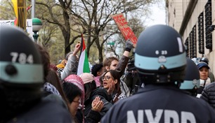 تصعيد واعتقالات ضد مؤيدي فلسطين في جامعات ييل ونيويورك وكولومبيا