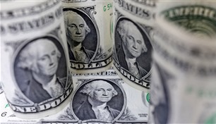 فايننشال تايمز: قوة الدولار مشكلة داخلية وخارجية لأمريكا