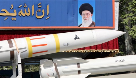 واشنطن ولندن تستهدفان إيران بالعقوبات بعد الهجوم على إسرائيل