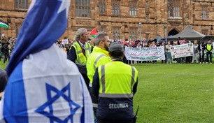 متظاهرون مؤيدون للفلسطينيين يعتصمون في جامعات أسترالية