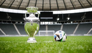 "يويفا" يوافق على زيادة تشكيل المنتخبات في "يورو 2024"