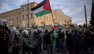 في اليونان.. اشتباكات  بين الشرطة ومؤيدين للفلسطينيين 