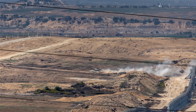 إسرائيل تقصف أهدافاً لحزب الله جنوب لبنان