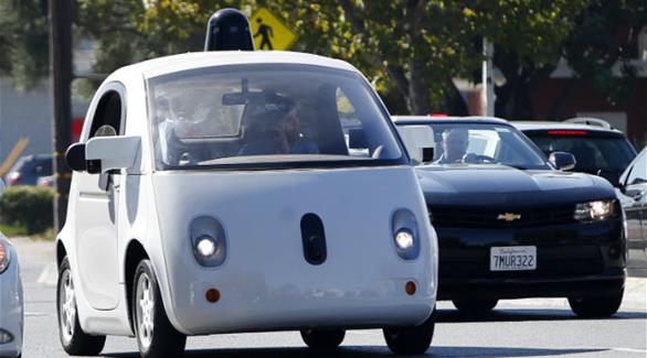 سيارة غوغل الذكية ذاتية القيادة