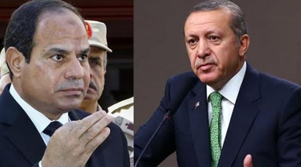 صورة تجمع بين الرئيس التركي رجب طيب أردوغان ونظيره المصري عبد الفتاح السيسي (أرشيف)