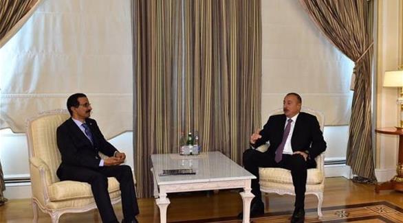 خلال لقاء الرئيس الأذربيجاني والرئيس التنفيذي لمجموعة موانئ دبي العالمية(وام)