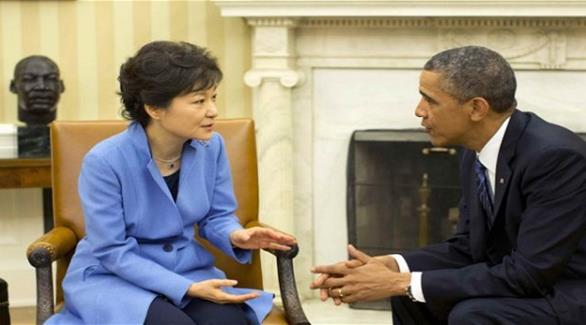 رئيسة كوريا الجنوبية باك جون هاي والرئيس الأمريكي باراك أوباما (أرشيف)