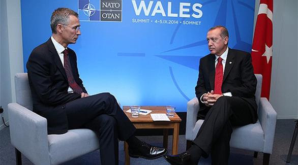 الأمين العام لحلف شمال الأطلسي، ينس ستولتنبرغ أثناء لقاء مع أردوغان(أرشيف)