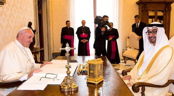 بابا الفاتيكان يستقبل الشيخ محمد بن زايد(وكالات)