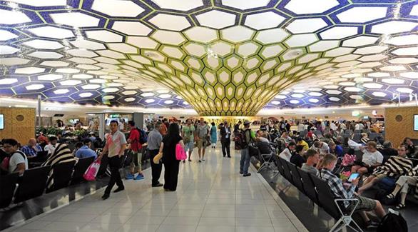 مطار أبوظبي الدولي (من الأرشيف) 