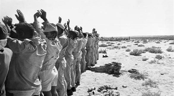 استسلام جنود عرب في حرب 1948 (أرشيف)