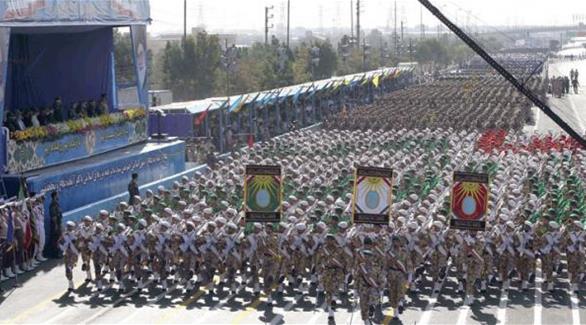 العرض العسكري السنوي للقوات المسلحة بمناسبة الذكرى الـ36 لانطلاق الحرب الإيرانية - العراقية (أ ف ب)