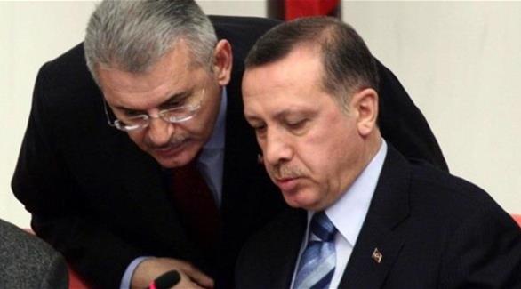 الرئيس التركي رجب طيب أردوغان ورئيس وزرائه بن علي يلدريم (أرشيف)