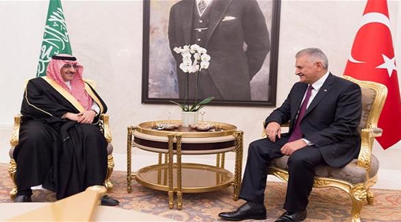 ولي العهد السعودي الأمير محمد بن نايف بن عبدالعزيز ورئيس الوزراء التركي بن علي يلدرم (واس)