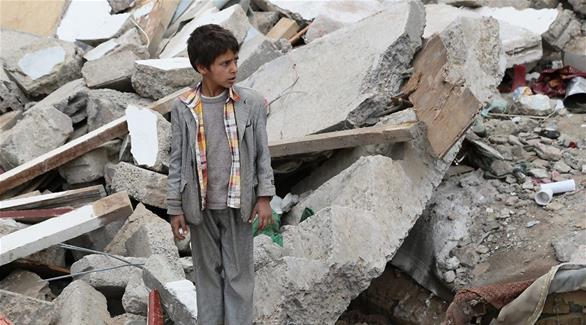 طفل يمني وسط الدمار (أرشيف)