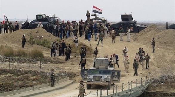 القوات العراقية تشتبك مع مسلحي داعش الذين تسللوا إلى قضاء الشرقاط (أرشيف)