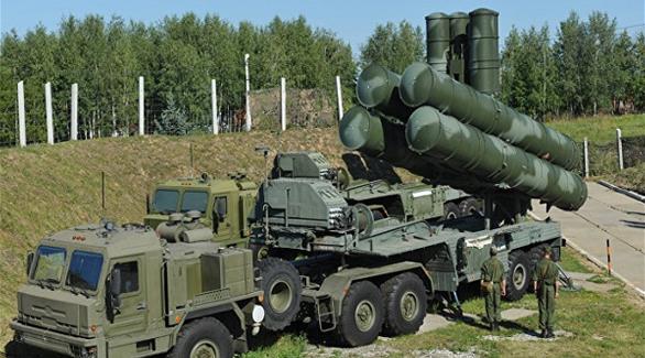 نظام الصواريخ الروسي إس 400 (أرشيف)