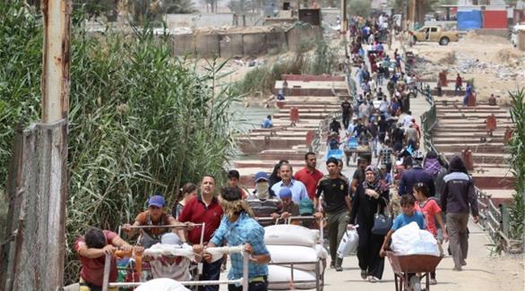 تهجير المئات من السوريين جراء الحرب (أرشيف)
