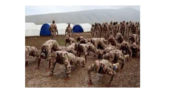 عراقيون يتدربون على يد عسكريين أتراك (أرشيف)