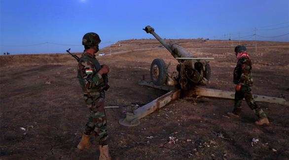 عناصر من القوات الكردية على أطراف الموصل (أ ف ب)