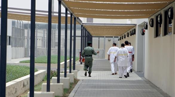 شجار عصابات في سجن دبي ينتهي ببراءة  18 متهماً في قضية قتل 