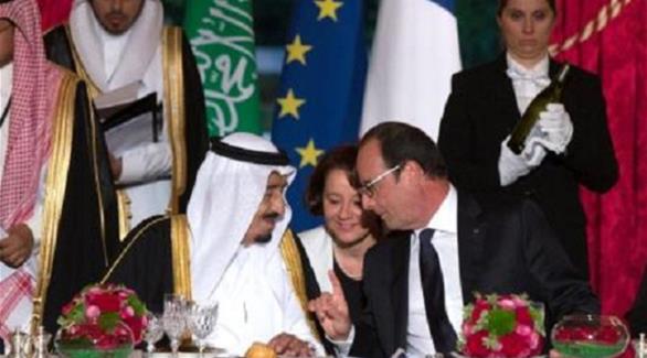 الرئيس الفرنسي فرانسوا هولاند وولي العهد السعودي الأمير سلمان بن عبد العزيز (أ ف ب)