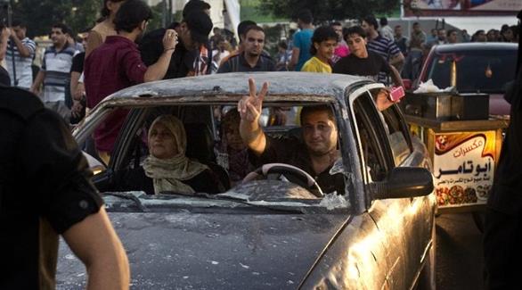 غزيون يحتفلون بعد انتهاء العدوان على القطاع