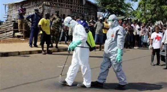 إجراءات للوقاية من إيبولا (رويترز)