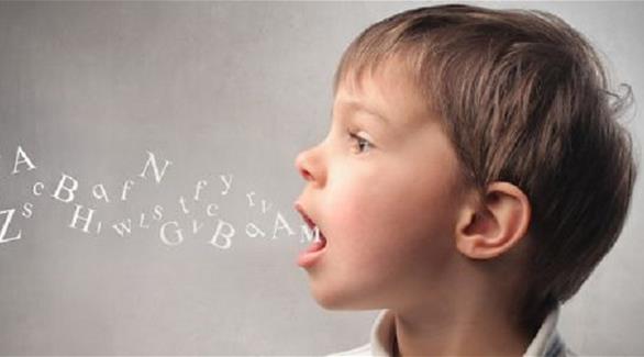 تلعثم بعض الأطفال دليل على قدرات لغوية كبيرة