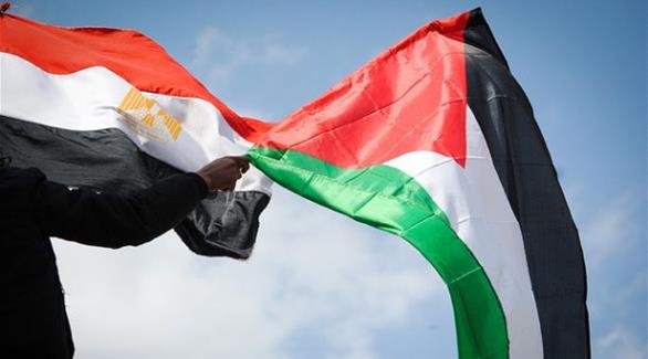 الشعب الفلسطيني يعلن تضامنه مع مصر في ظل الأحداث الراهنة بسيناء (المصدر)