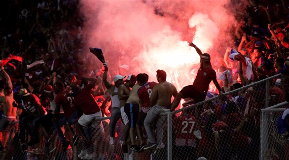 احتفال جنوني من جماهير بنما بالتأهل لكأس العالم (رويترز)