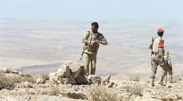 قوات من الجيش اليمني في إحدى مناطق نهم بالقرب من صنعاء (رويترز)