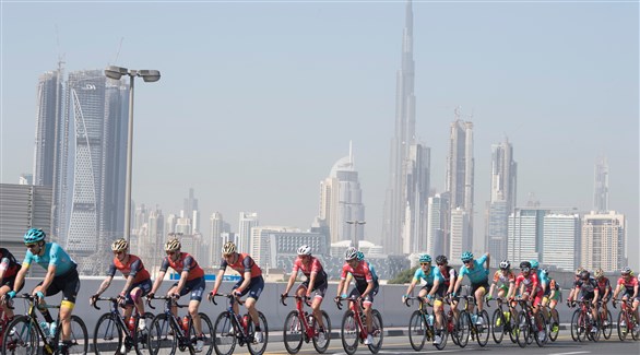 مشاركة كبيرة من الدراجيين العالميين في طواف دبي (المصدر)
