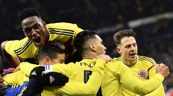 فرحة لاعبي كولومبيا بالفوز على فرنسا (تويتر)
