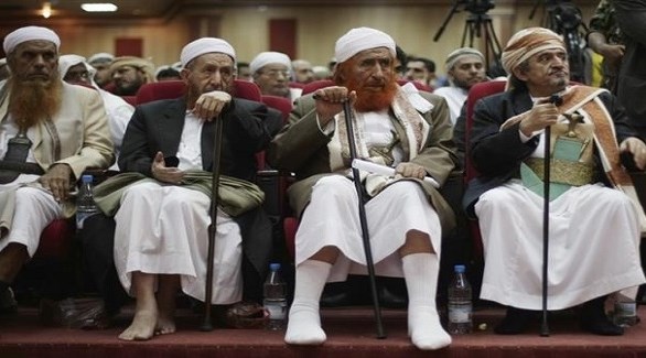 زعيم الإخوان اليمنيين عبدالمجيد الزنداني وقيادات في الإصلاح (أرشيف)