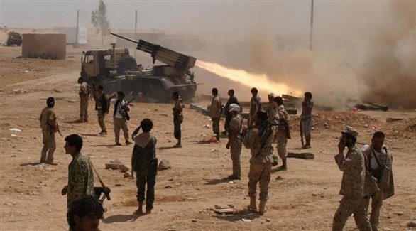 الجيش اليمني يقصف تجمعات حوثية (أرشيف)