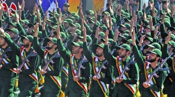 تشكيل من الحرس الثوري في عرض عسكري بإيران (أرشيف)
