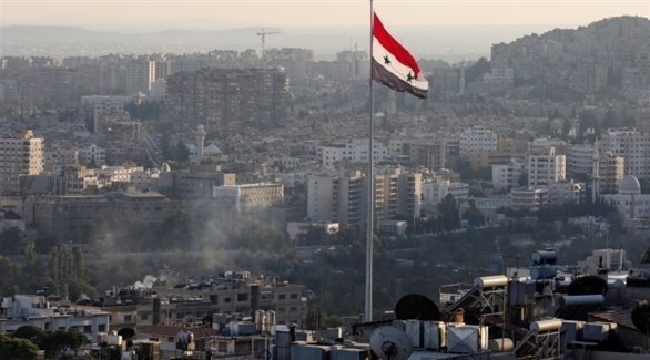 علم سوري يرفرف فوق دمشق.(أرشيف)
