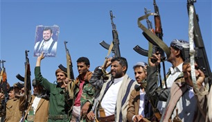 الحوثيون: استهدفنا 98 سفينة في البحر الأحمر وخليج عدن