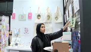 مواهب إماراتية تقدم صياغة إبداعية جديدة للفنون في "أبوظبي للكتاب"