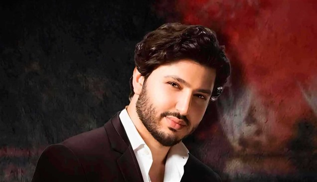 بعد تقدم التحقيقات مع والده.. محمد فضل شاكر يعود للمسرح بحفل في موسم الرياض