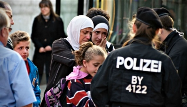 ألمانيا تضع ضوبط لبقاء اللاجئين السوريين