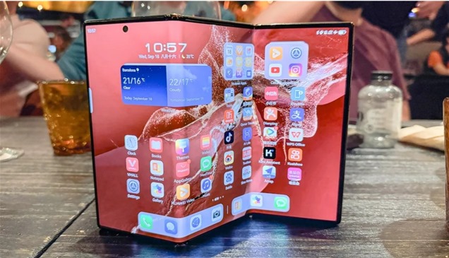 Galaxy Z TriFold.. أحدث التسريبات تكشف قدرات الهاتف القابل للطي ثلاث مرات