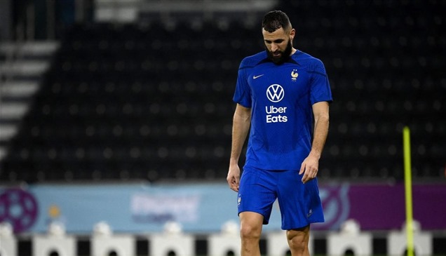 "كان منهاراً".. ديشامب يكشف تفاصيل مغادرة بنزيما منتخب فرنسا