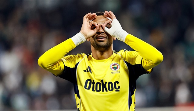 فنربخشة يحسم الأمر: النصيري "ليس للبيع"  