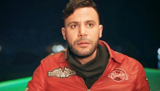بعد احتراق الديكور.. محمد إمام يكشف مصير مسلسله الرمضاني