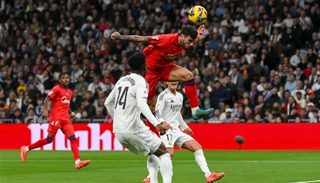 ريال مدريد يرفع شعار "ممنوع الخسارة" أمام إشبيلية العنيد 