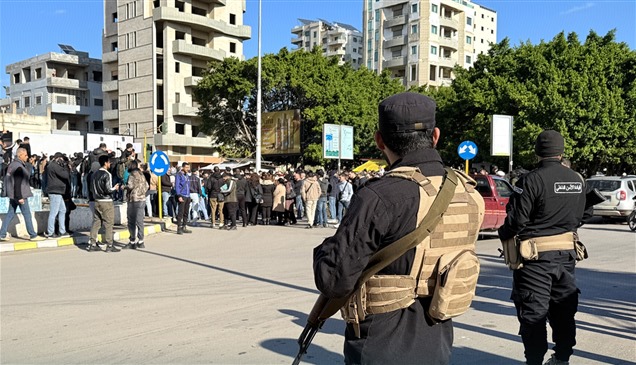 إصابات في هجوم على متظاهرين يطالبون بالفيدرالية بالساحل السوري